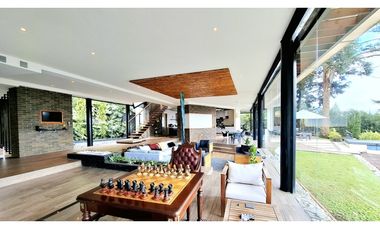 VENTA CASA CAMPESTRE EN ALTO DE PALMAS