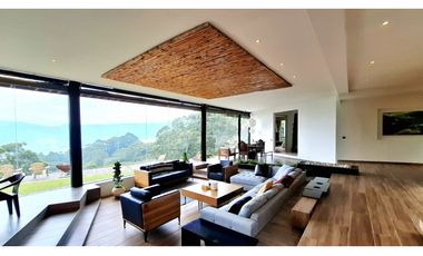 VENTA CASA CAMPESTRE EN ALTO DE PALMAS