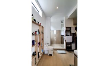 VENTA CASA CAMPESTRE EN ALTO DE PALMAS