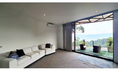 VENTA CASA CAMPESTRE EN ALTO DE PALMAS