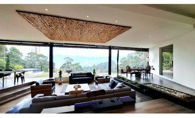 VENTA CASA CAMPESTRE EN ALTO DE PALMAS