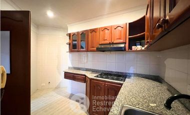 Apartamento en venta, barrio Pinares, Pereira