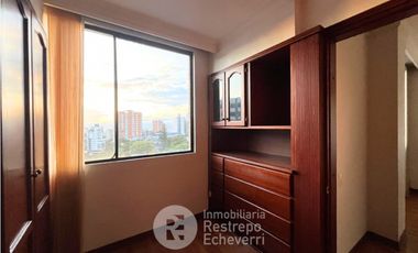 Apartamento en venta, barrio Pinares, Pereira
