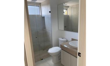 SE ARRIENDA APARTAESTUDIO EN SOLARIUM