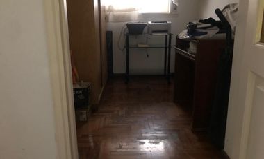 Casa en venta c/ cochera en Quilmes