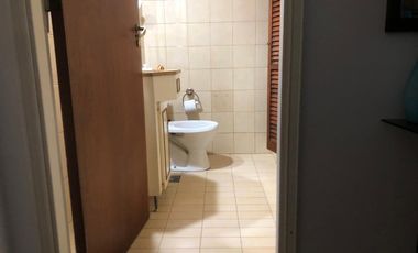 Casa en venta c/ cochera en Quilmes