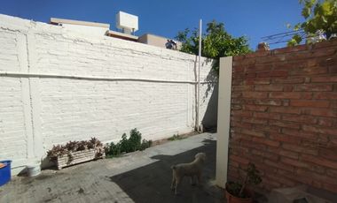 Casa céntrica en venta, zona colegios, San Rafael