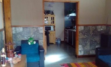 Casa en venta c/ cochera en San Clemente