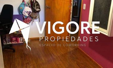 PH en venta c/ cochera en Parque Avellaneda