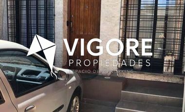 PH en venta c/ cochera en Parque Avellaneda