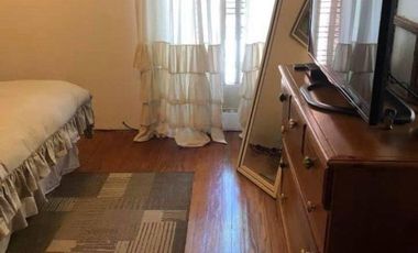 Venta exclusivo PH 5 ambientes con cochera en Parque Avellaneda Imperdible