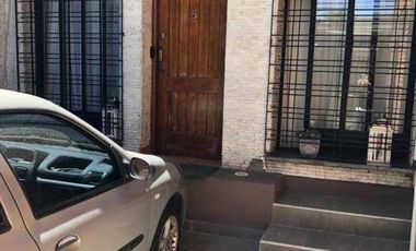 PH en venta c/ cochera en Parque Avellaneda