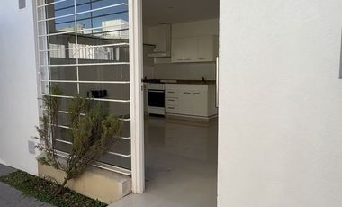Departamento en venta c/ cochera en 22 esq 73 La Plata