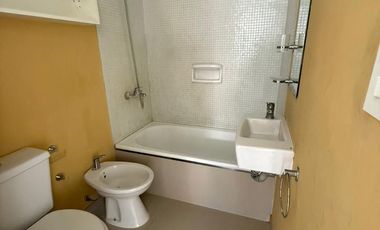 Departamento en venta c/ cochera en 22 esq 73 La Plata