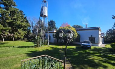 Venta de Finca Exclusiva en Ezeiza 5300m² | Casco 320m², Piscina, Quincho, Tenis