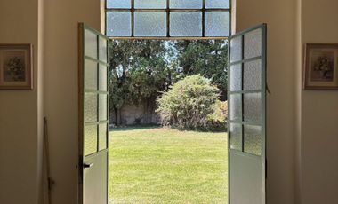 Venta de Finca Exclusiva en Ezeiza 5300m² | Casco 320m², Piscina, Quincho, Tenis