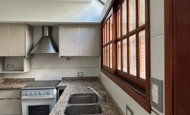 Duplex en alquiler en Bernal Oeste