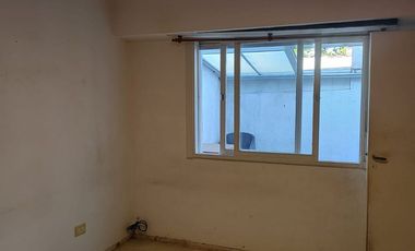 OPORTUNIDAD PH EN ESCALADA, 3 AMBIENTES CON PATIO