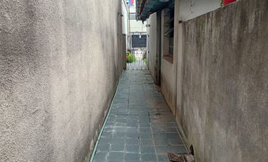 VENTA PH PLANTA BAJA FRENTE 5 AMB A RECICLAR MUNRO