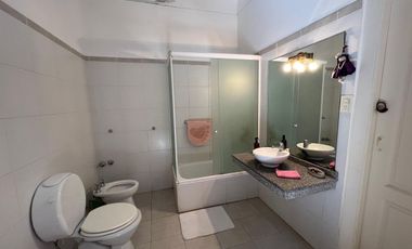 CASA EN VENTA EN SAN CRISTOBAL CAPITAL FEDERAL