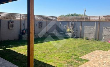 Casa en Venta en Isla de Maipo Central