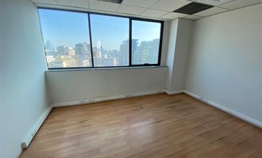 Oficina en Venta en Metro Los Leones