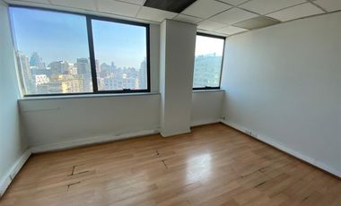 Oficina en Venta en Metro Los Leones