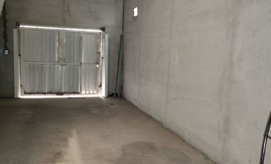 VENTA DEPTO 2 DORM. 2 COCH. Y GALPON APTO TALLER