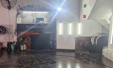 Venta PH 2 ambientes local Parque Avellaneda