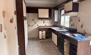 VENTA DEPARTAMENTO 6 AMBIENTES EN CAMPANA CENTRO