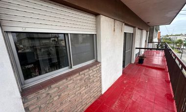 VENTA DEPARTAMENTO 6 AMBIENTES EN CAMPANA CENTRO