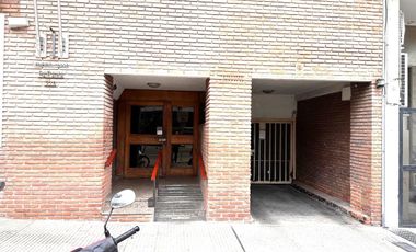 VENTA DEPARTAMENTO 6 AMBIENTES EN CAMPANA CENTRO