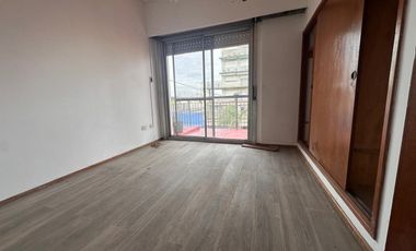 VENTA DEPARTAMENTO 6 AMBIENTES EN CAMPANA CENTRO