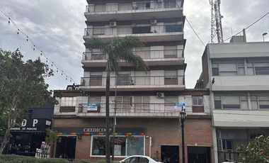 VENTA DEPARTAMENTO 6 AMBIENTES EN CAMPANA CENTRO