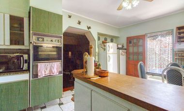 Venta casa 3 amb+Dep+Deposito C/Coch- Mataderos