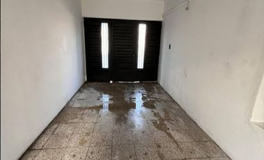 VENTA-PH 4AMB- LANUS ESTE- CON GARAGE