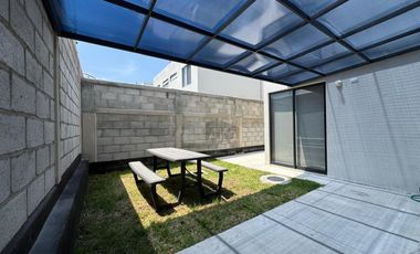 Casa en condominio en renta en Santa María Ticomán, El Marqués, Querétaro