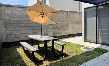 Casa en condominio en renta en Santa María Ticomán, El Marqués, Querétaro