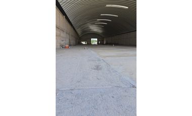 Vende o Renta de Bodega en Cerca de Aeropuerto de Cancún