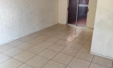 VENDO AMPLIA PROPIEDAD EN PAINE A 1 CUADRA DEL MUNICIPIO