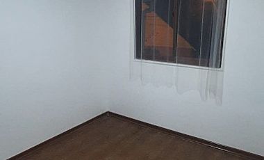 VENDO AMPLIA PROPIEDAD EN PAINE A 1 CUADRA DEL MUNICIPIO