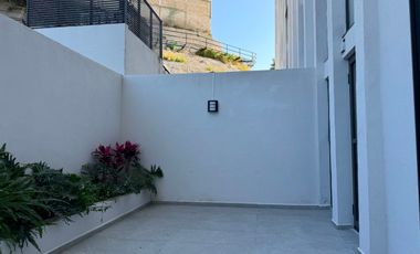 Estudio en Renta 30 m2 con terraza,Zona Puerta de Hierro, Zapopan, Jalisco