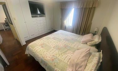 OPORTUNIDAD ÚNICA! VENTA DE DEPARTAMENTO REMODELADO EN LAS GARDENIAS - SURCO