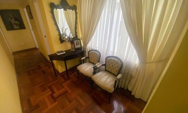 OPORTUNIDAD ÚNICA! VENTA DE DEPARTAMENTO REMODELADO EN LAS GARDENIAS - SURCO