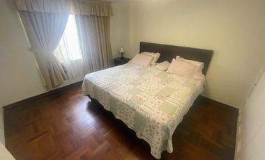 OPORTUNIDAD ÚNICA! VENTA DE DEPARTAMENTO REMODELADO EN LAS GARDENIAS - SURCO