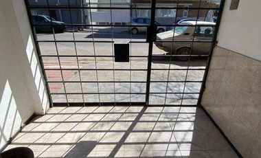 Chalet ph 4 ambientes con patio en Chauvin