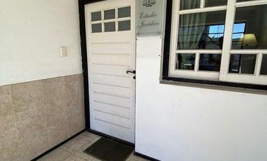 Chalet ph 4 ambientes con patio en Chauvin