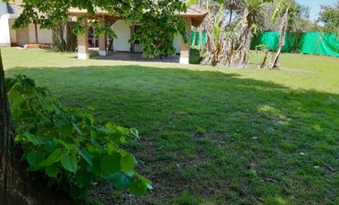 Casa en venta - 1 Dormitorio 2 Baños - 1.956Mts2 - Carmen de Areco
