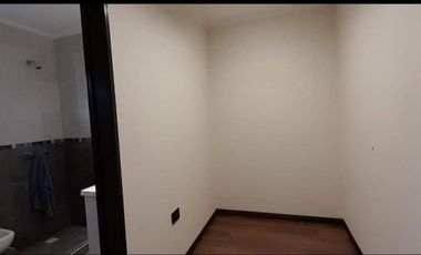 Casa en venta - 2 Dormitorios 2 Baños - Cocheras - 300Mts2 - Carhué