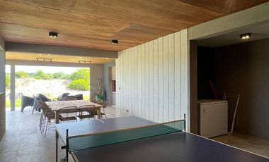 Casa en Venta en Costa Esmeralda Barrio Senderos III